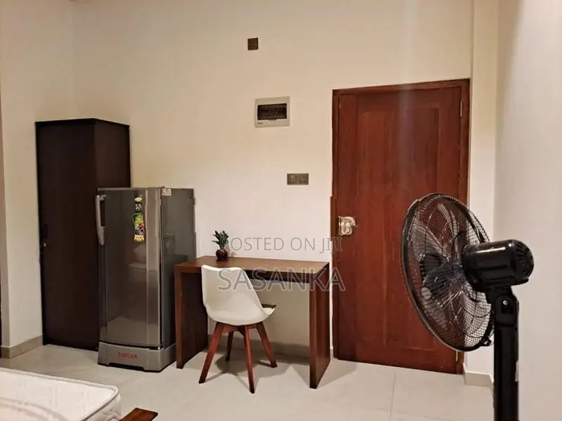 Luxury Studio Room for Rent – Battaramulla