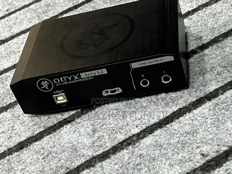 Mackie Onyx Artist 1-2 Audio Interface