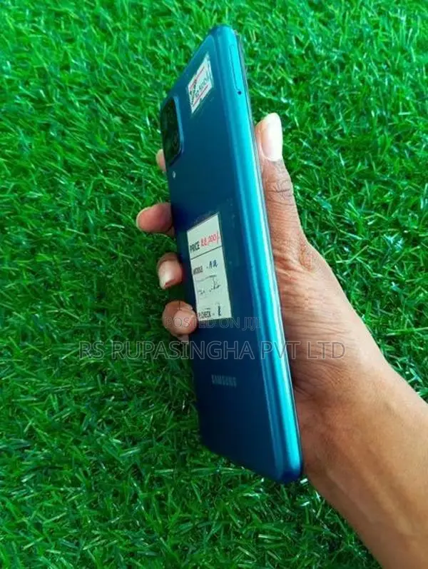 Samsung Galaxy A12 4GB 64GB (Used)