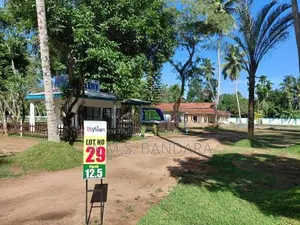 Commercial property for sale in Mellawagedara p7