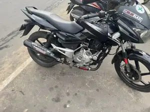 Bajaj Pulsar 150 2015
