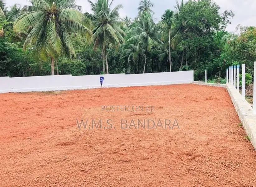Super Land Plots for in Melsiripura M07