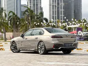 BMW i7 xDrive60 M Sport 2023