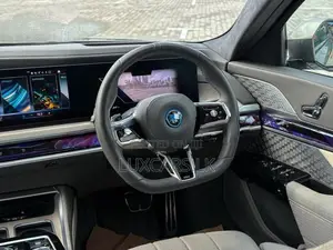 BMW i7 xDrive60 M Sport 2023