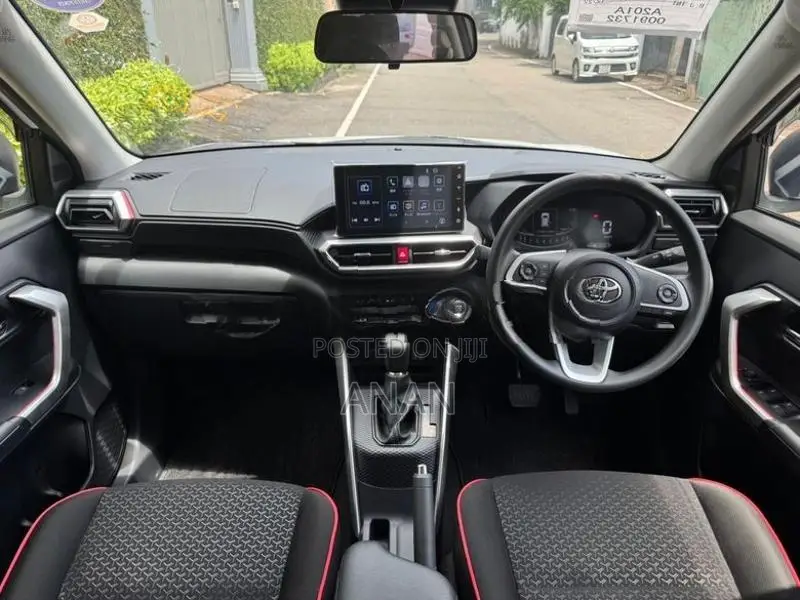 Toyota Raize Z 1.2 petrol 2024