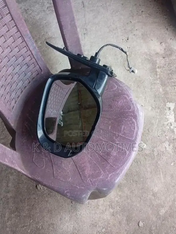 Mitsubishi Outlander Mirror
