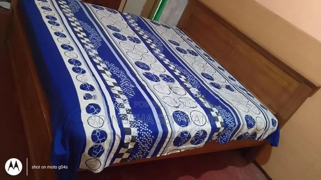 Teak Wood Bed