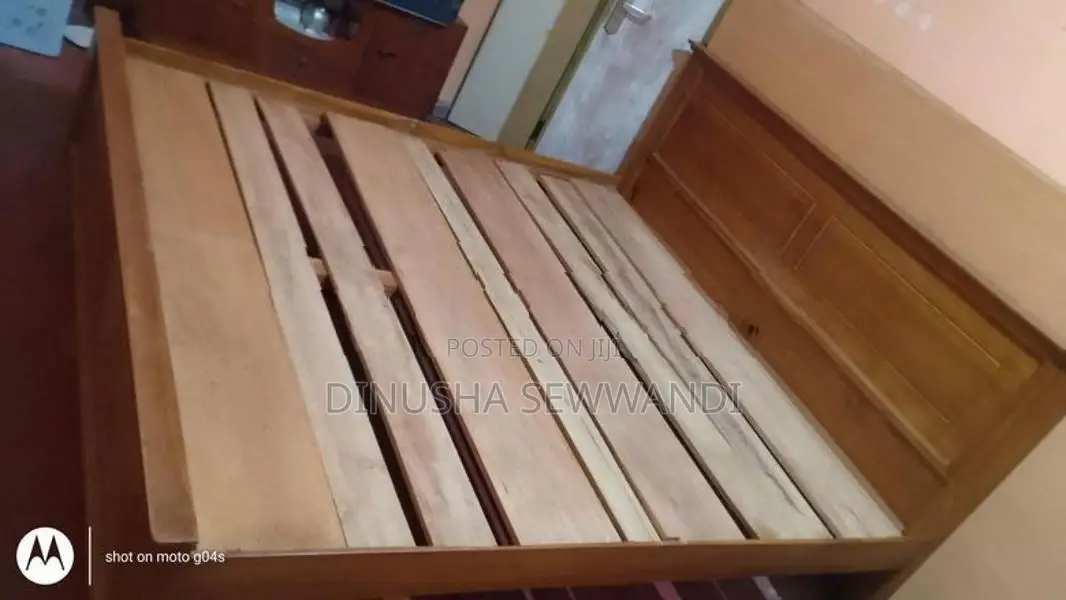 Teak Wood Bed