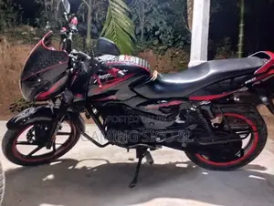 Bajaj Pulsar 150 2011