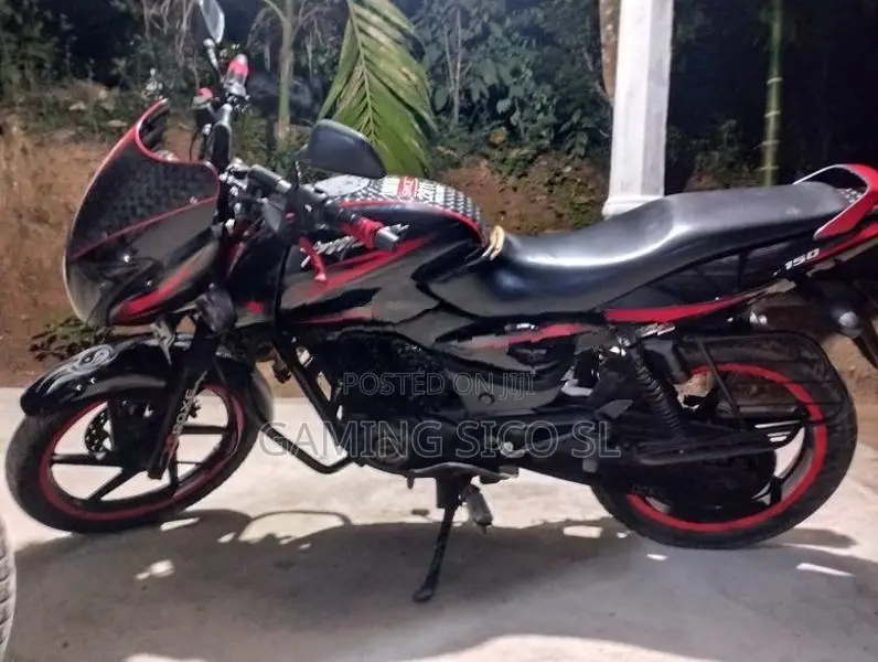 Bajaj Pulsar 150 2011