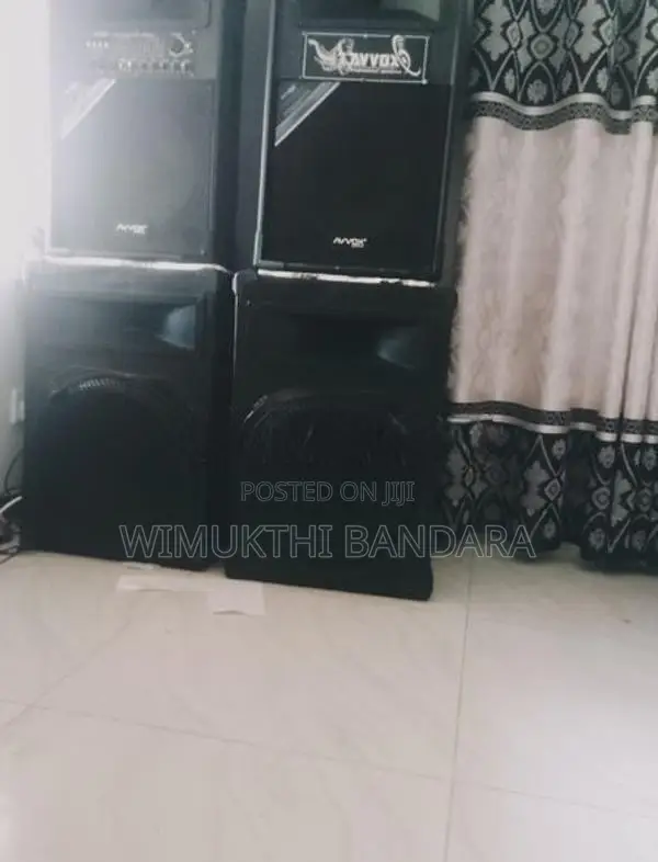 Powered Sound Setup with Mixer