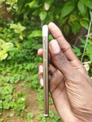 Apple iPhone 7 (Used)