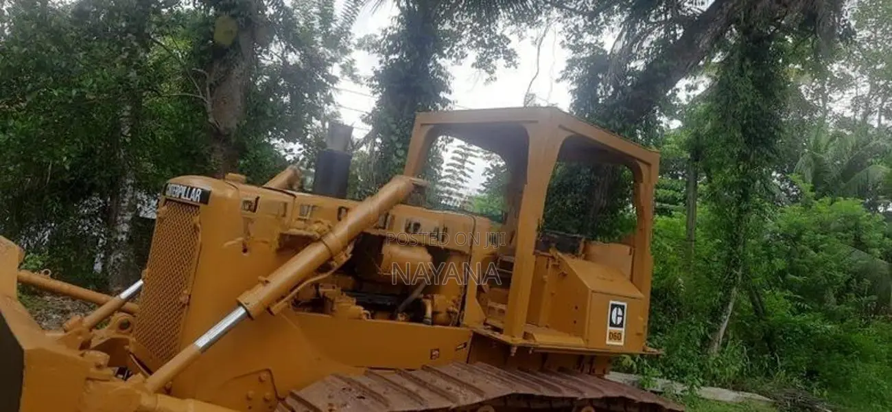 CAT D6 Bulldozer