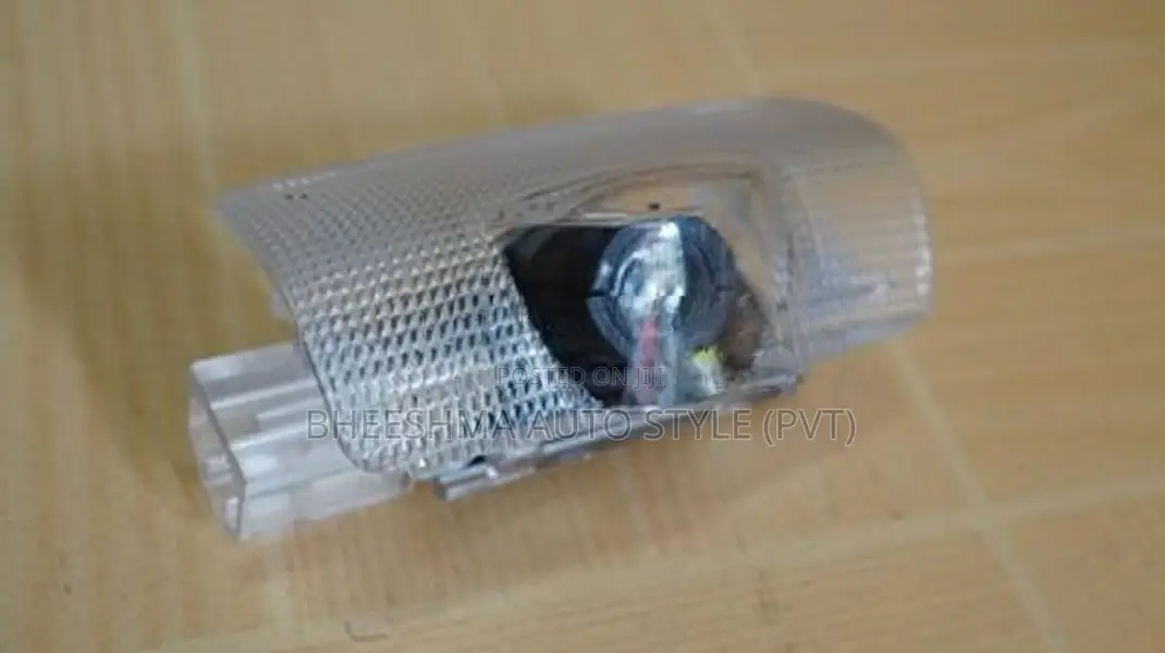 Toyota Hilux Logo Light