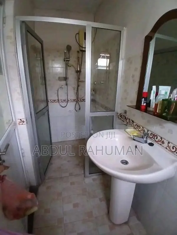 Red Floor Single House Kohuwala Junction