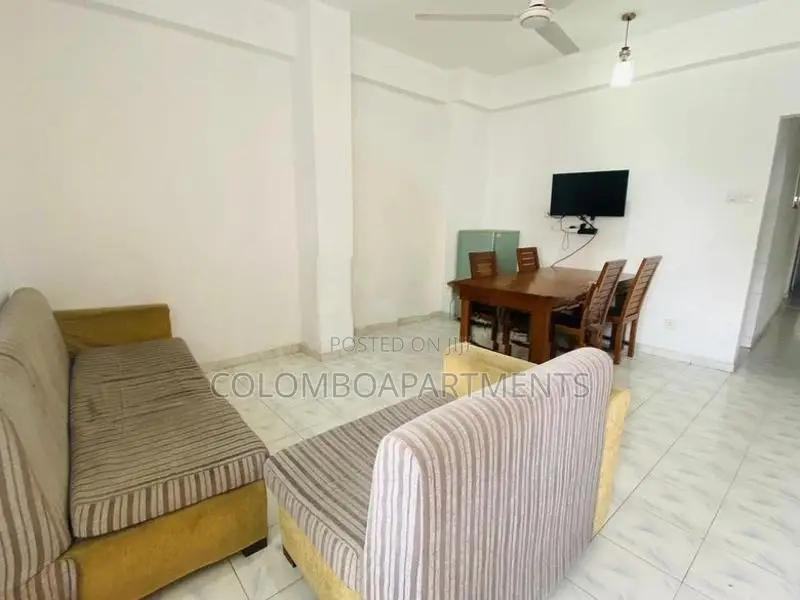 2-BHK Fully Furnished Apartment Short-Term Rental in Wellawatte