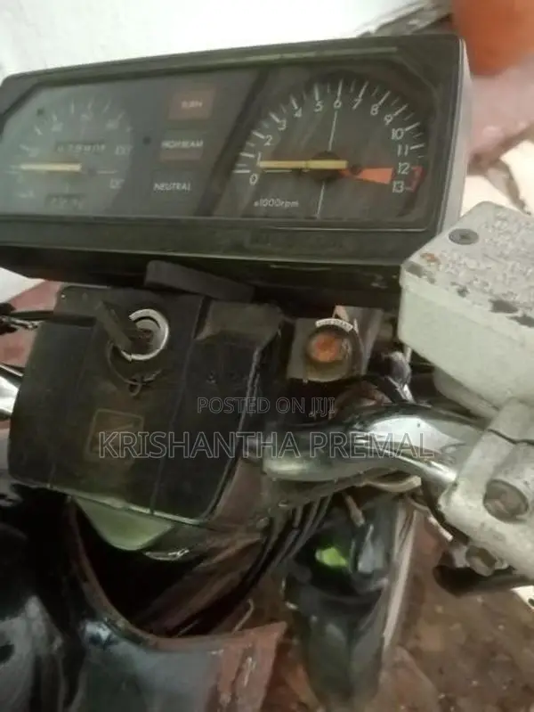 Honda CB 125 1999