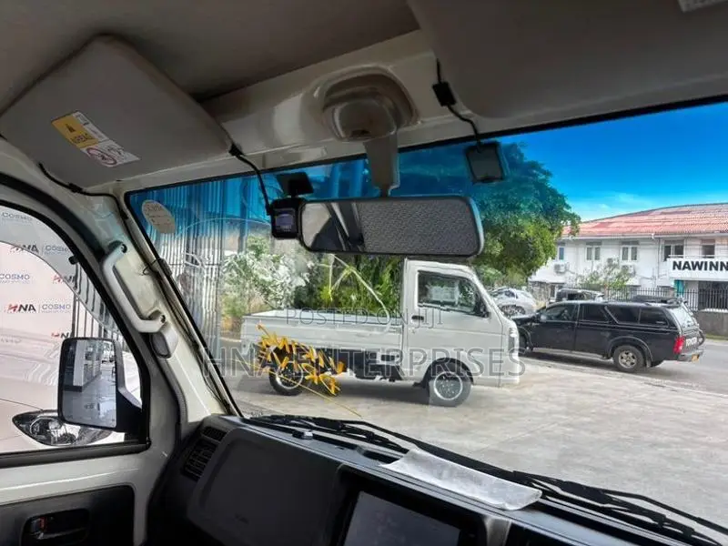 Nissan Clipper Freezer Truck 2022