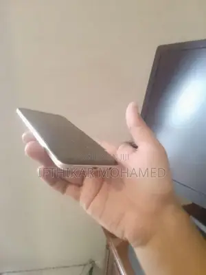 Samsung Galaxy A6+ 64GB internal (Used)