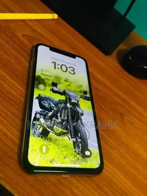 Apple iPhone XS (Used)