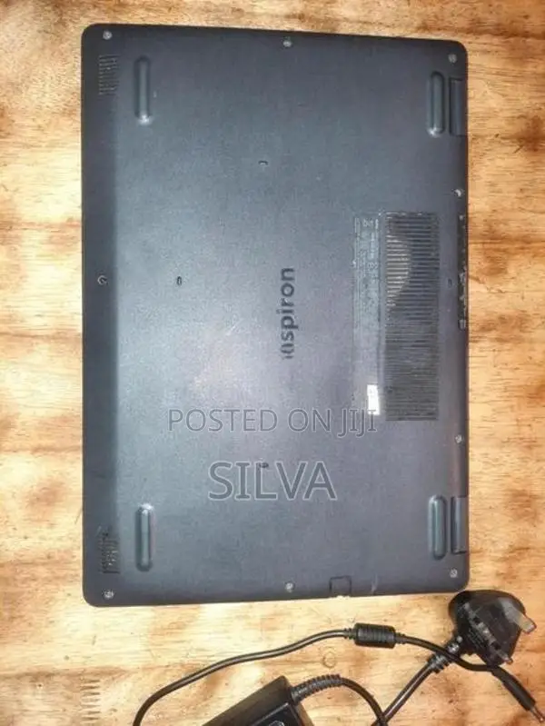 Dell Inspiron 3501