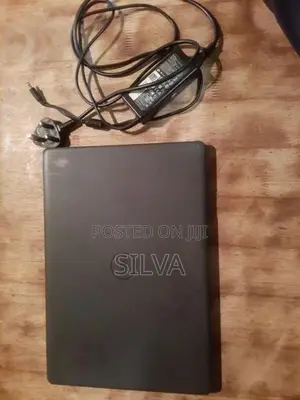 Dell Inspiron 3501