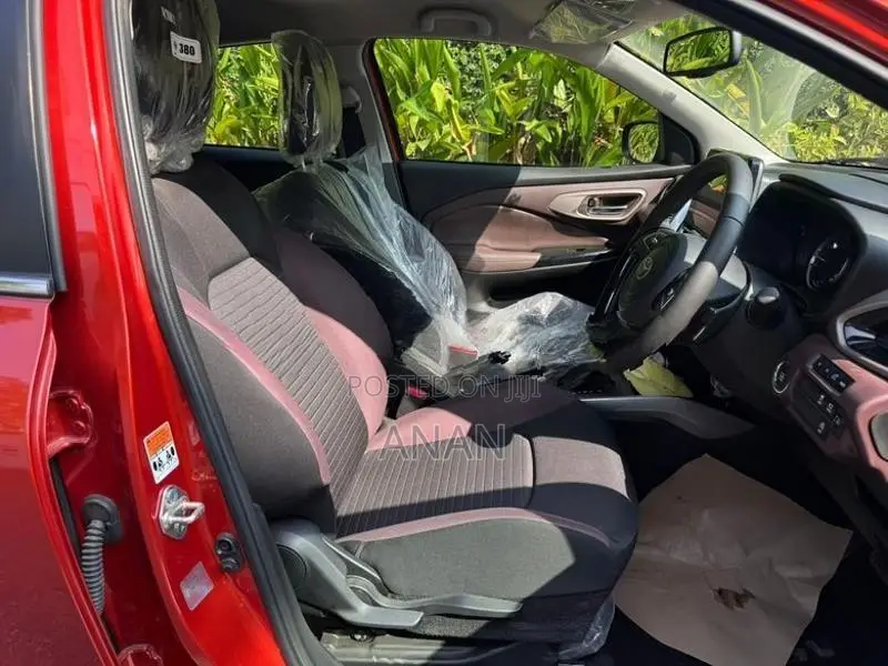 Toyota Taisor V Grade 2024