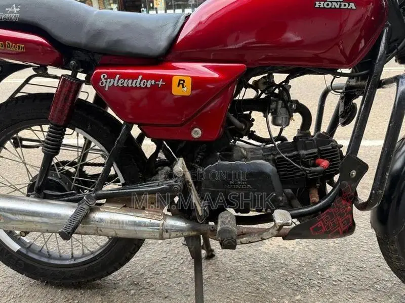 Hero Splendor Plus 2004