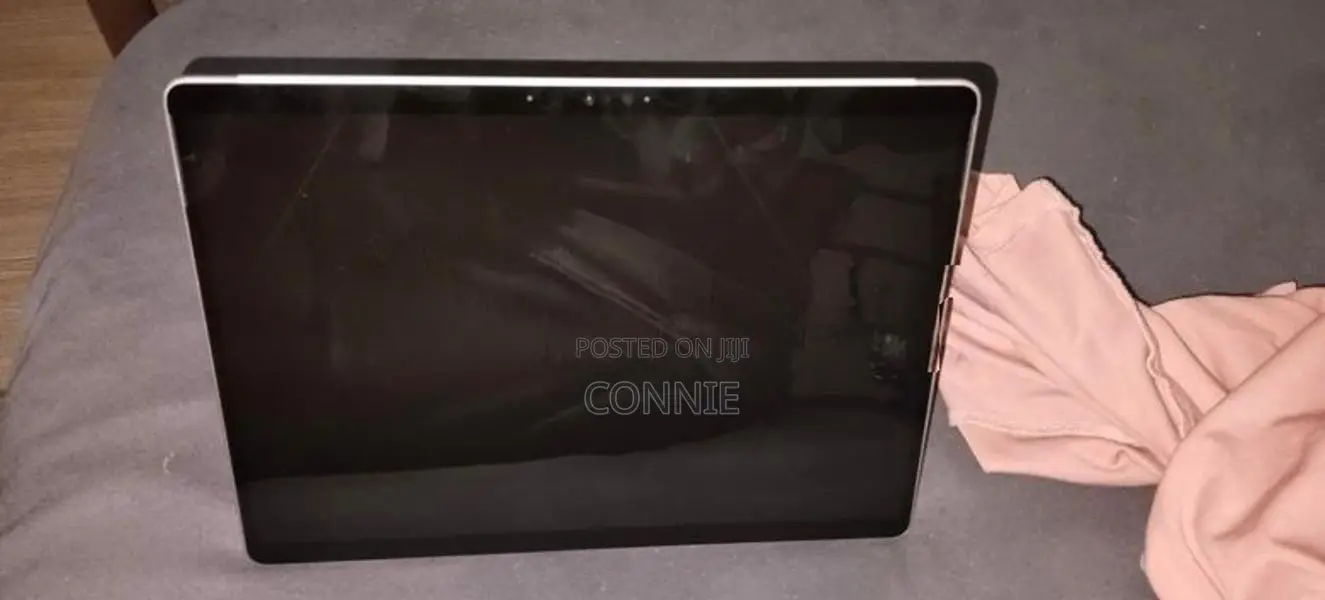 Microsoft Surface Pro 8