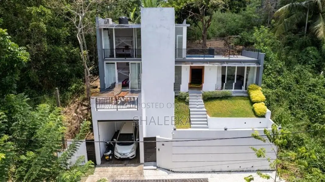 Beautiful Luxury House for Sale Galle