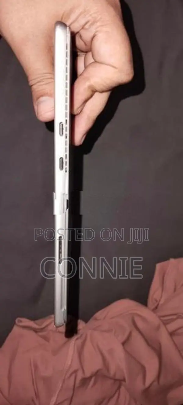 Microsoft Surface Pro 8