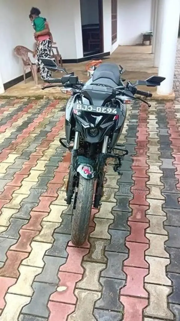 Bajaj Pulsar N160 2026
