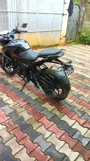 Bajaj Pulsar N160 2026