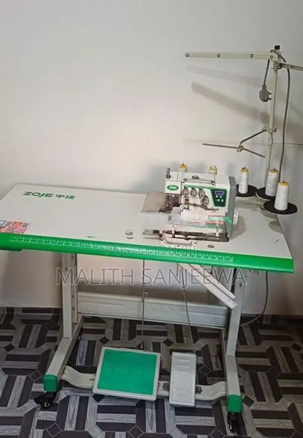 ZOJE 2 Needle 5 Thread Overlock Machine