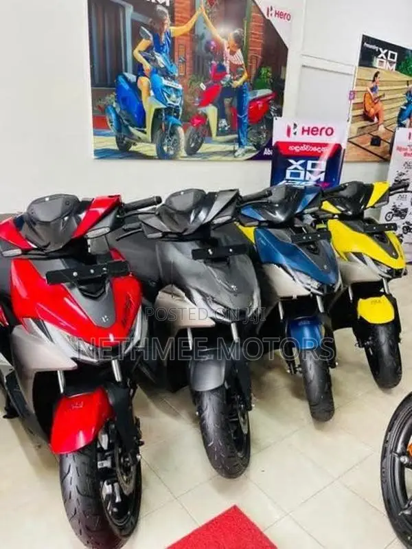 Hero XOOM 125R 2026