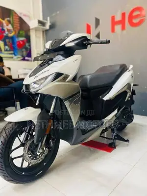 Hero XOOM 125R 2026