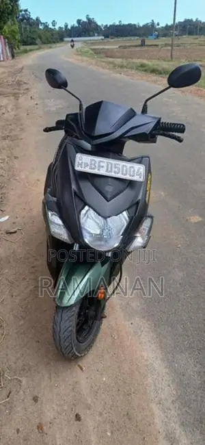 Yamaha RayZR 2017