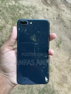 Apple iPhone 8 Plus (Used)