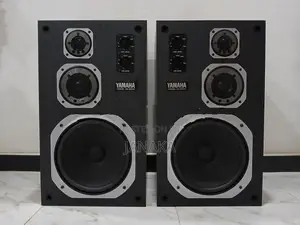 Yamaha NS-200M Speaker System