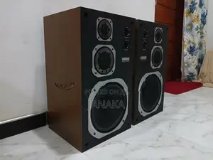 Yamaha NS-200M Speaker System