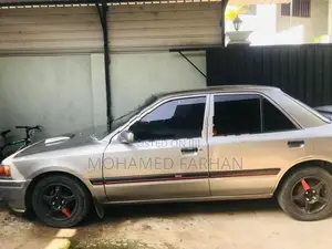 Mazda Familia 1989