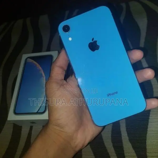 Apple iPhone XR (Used)