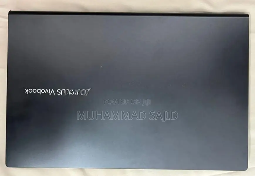 Asus Vivobook i3 11th Gen