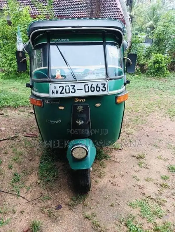 Bajaj RE 2 Stroke 2004