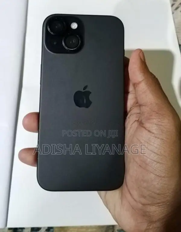 Apple iPhone 15 256GB (Used)