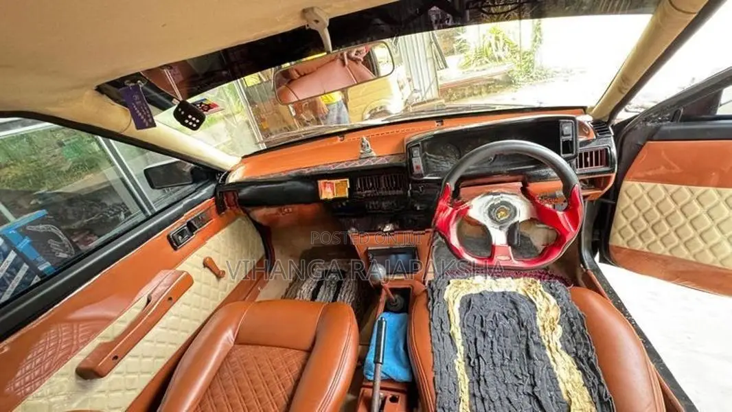 Nissan Pulsar 1985