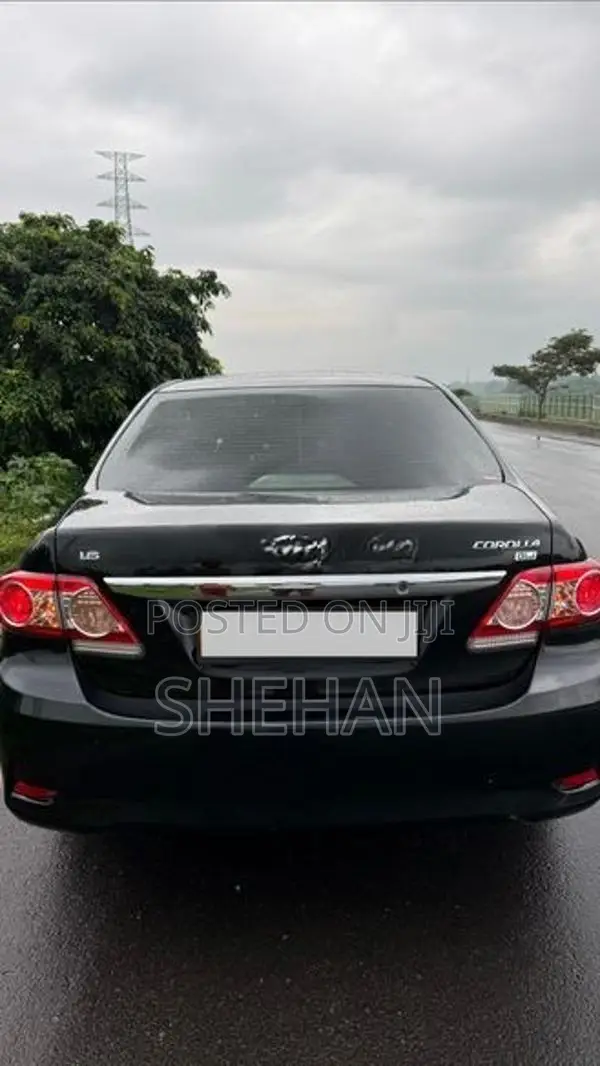Toyota Corolla 141 GLI 2012