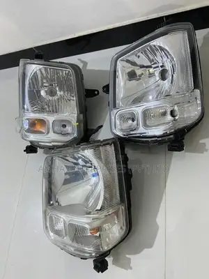 Suzuki Every DA17 Head Light