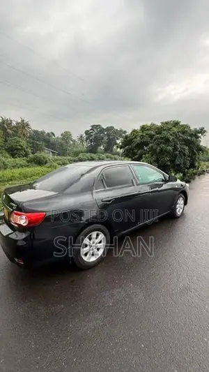 Toyota Corolla 141 GLI 2012