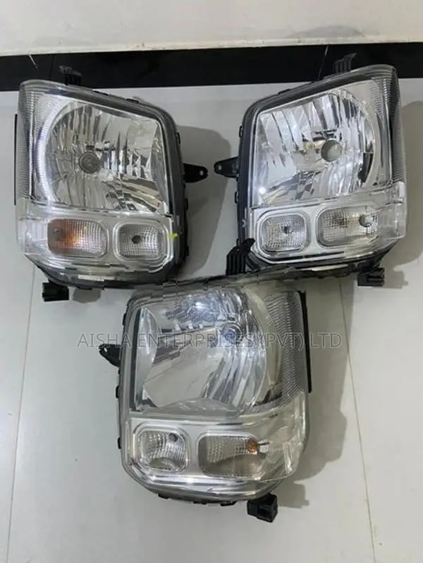 Suzuki Every DA17 Head Light